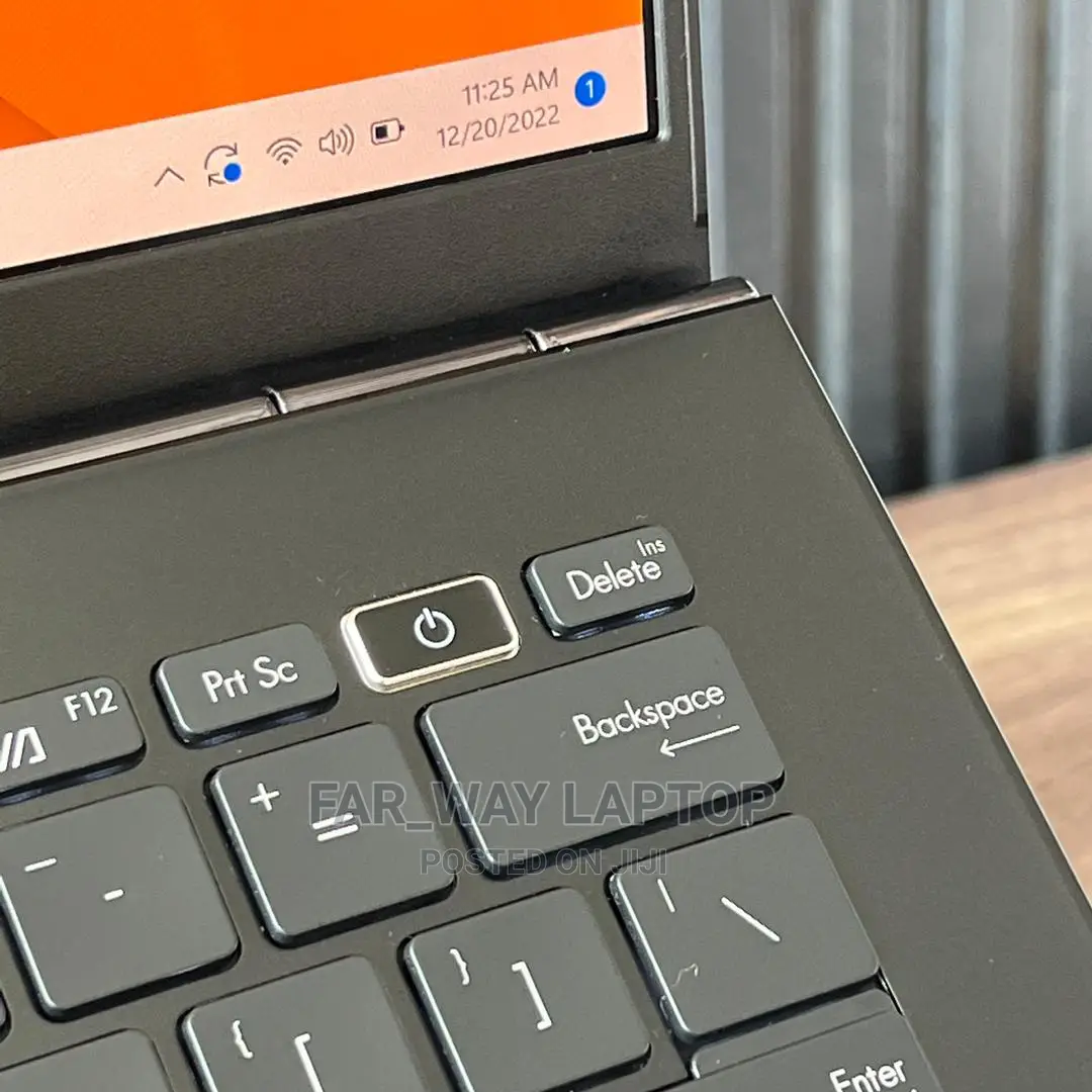 New Laptop Asus Zenbook 14 UX434 16GB AMD Ryzen 7 SSD 512GB