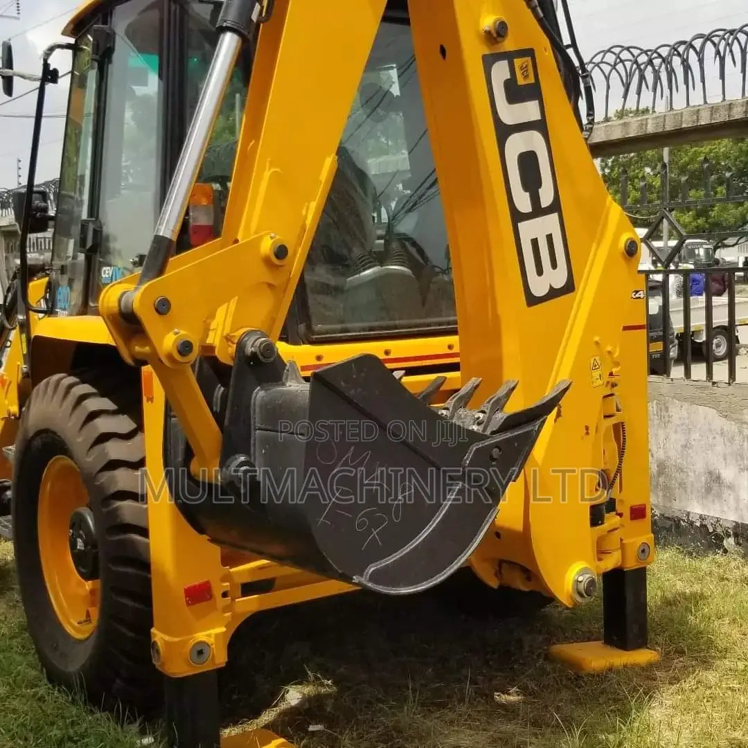 Bland New JCB