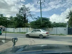 Plot Ukonga Inafaa Kujenga Go Down