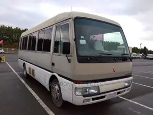 Mitsubishi Fuso Rosa 1997 Beige