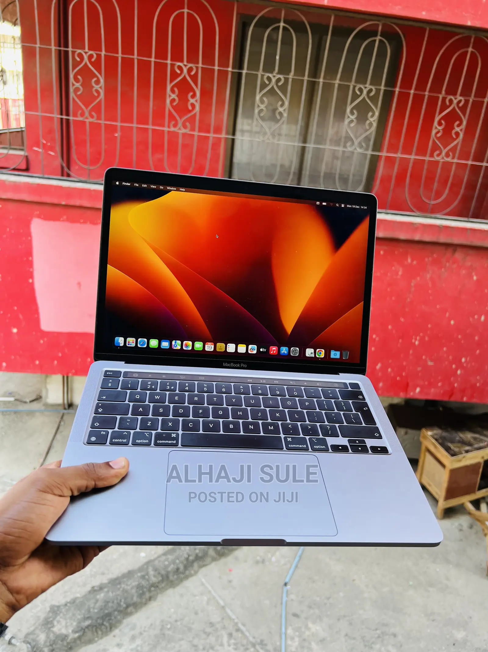Laptop Apple MacBook Pro 2020 M1 8GB Apple M1 SSD 256GB