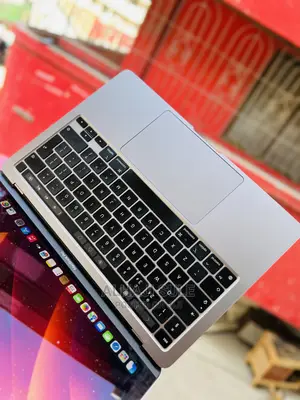 Laptop Apple MacBook Pro 2020 M1 8GB Apple M1 SSD 256GB