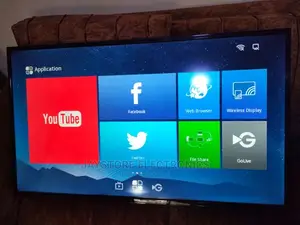 Itel Smart and Frameless Tv 43 Inches