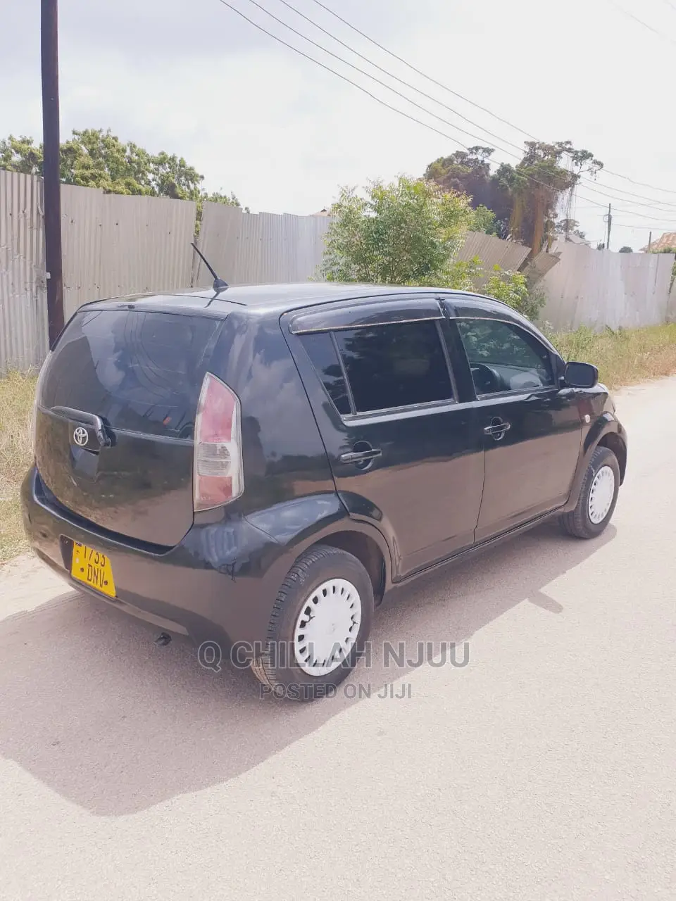 Toyota Passo 2004 Black