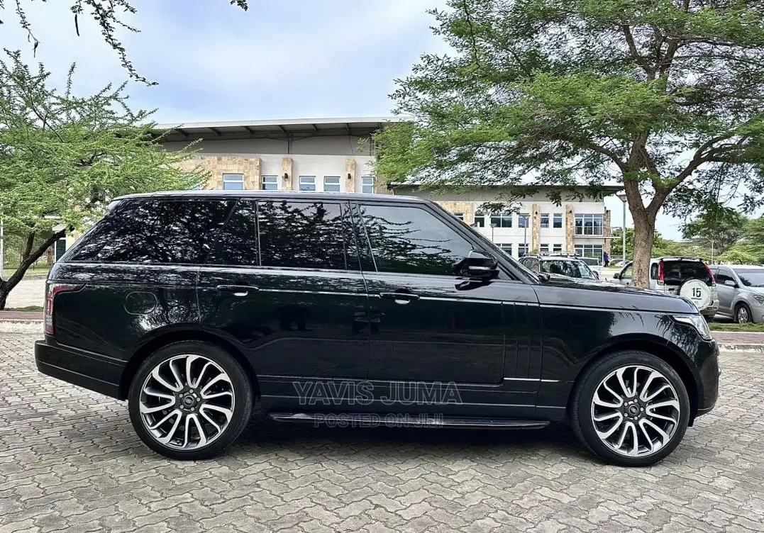 Land Rover Range Rover 2015 Black