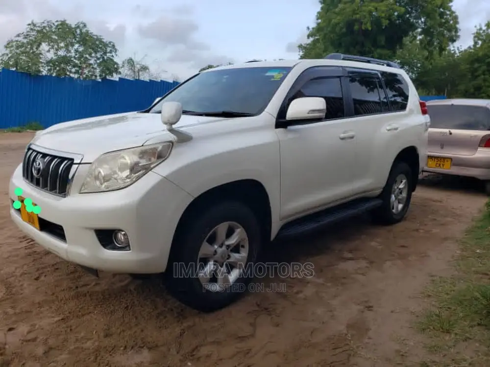 Toyota Land Cruiser Prado 2015