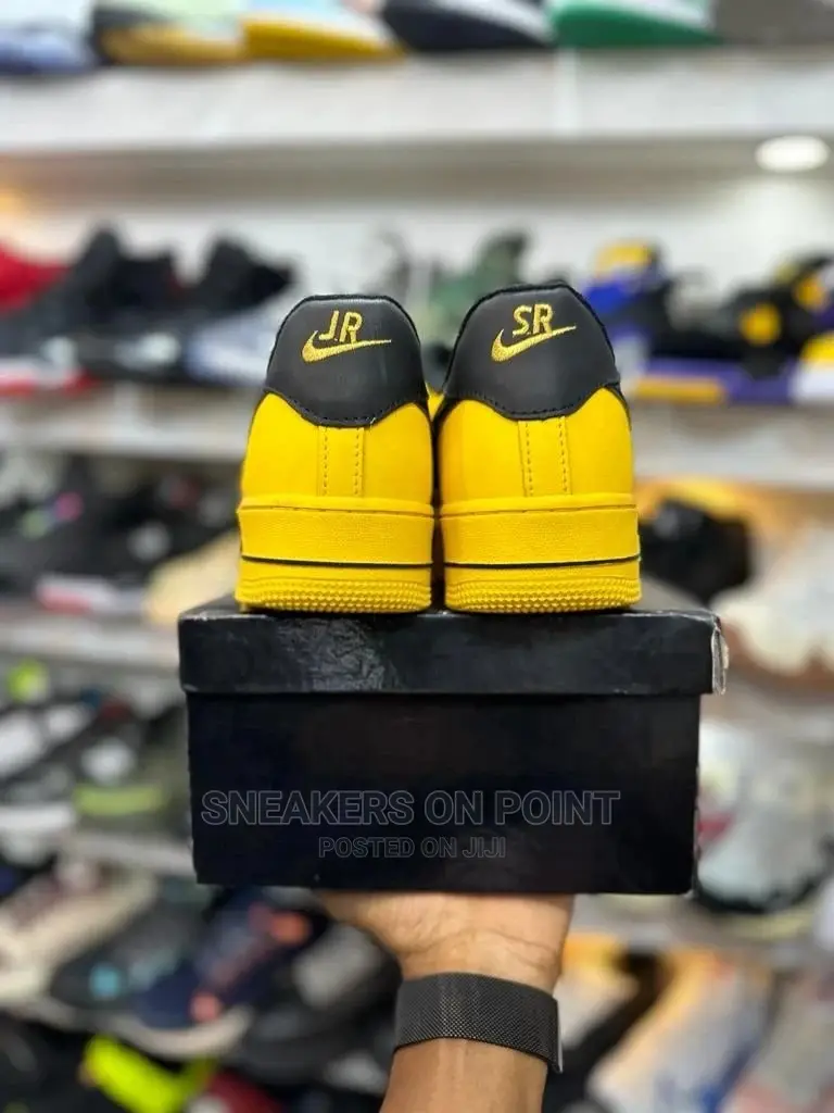 Nike Air Force 1