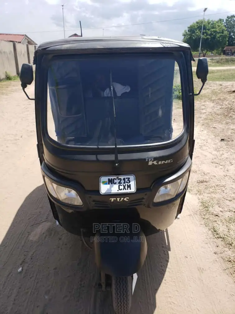 TVS Apache 180 RTR 2022 Black