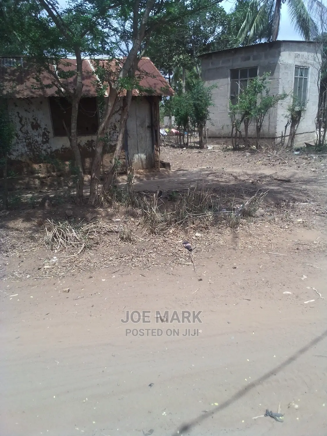 Kiwanja Kinauzwa Kibaha Msangani