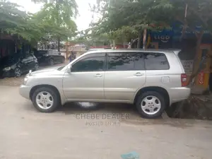Toyota Kluger 2004 Silver