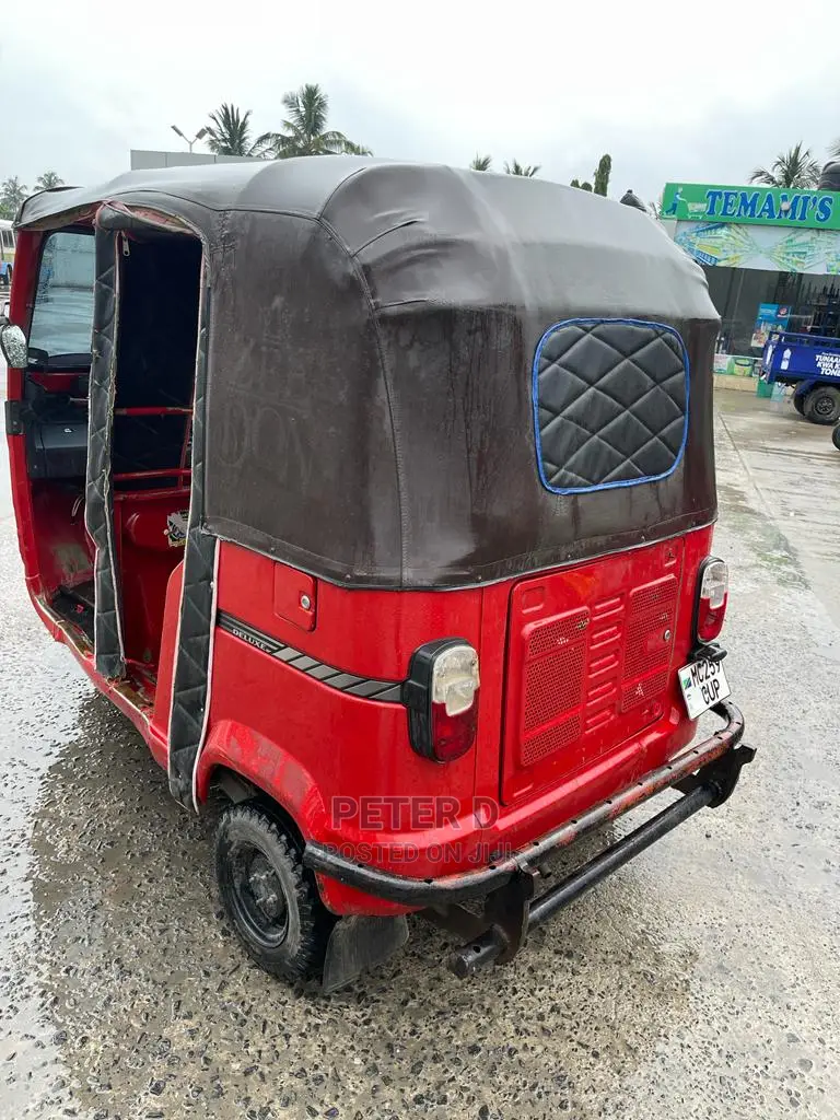 TVS Apache 180 RTR 2021 Red