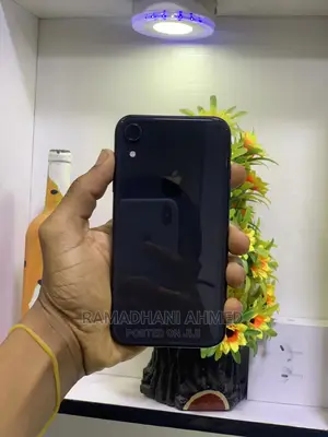 Apple iPhone XR 64 GB Black