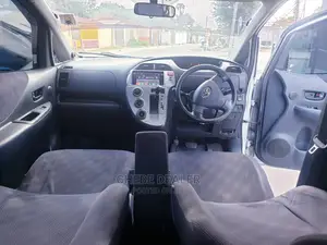 Toyota Raum 2005 Blue