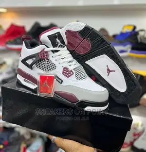 Air Jordan 4 PARIS