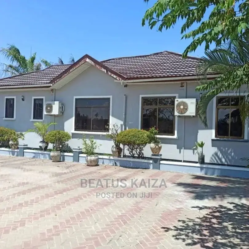 3bdrm Bungalow in Kigamboni Kisota for rent