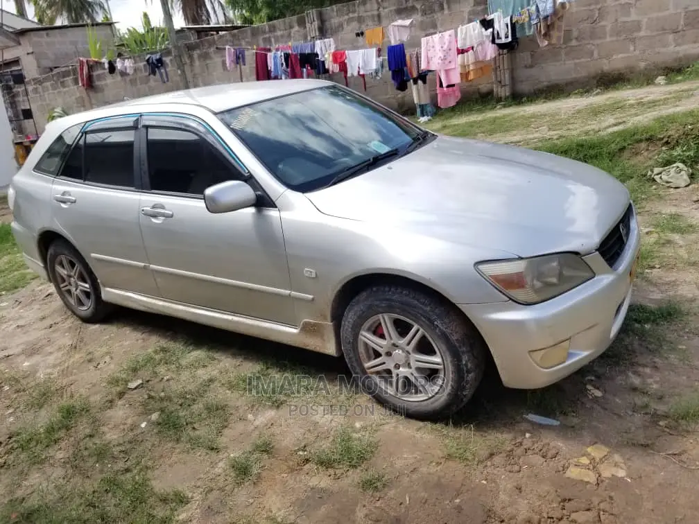 Toyota Altezza 2001 Silver