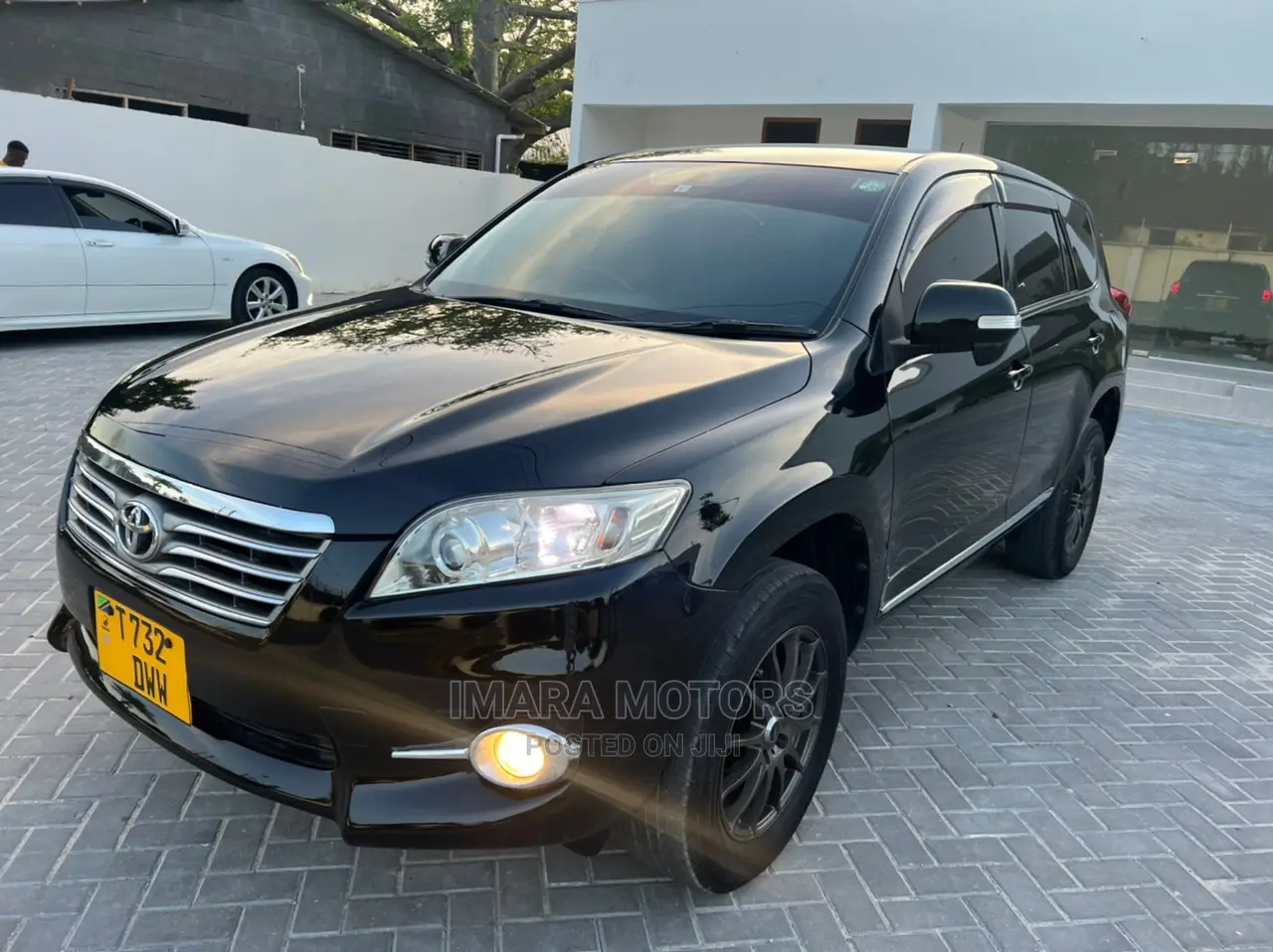 Toyota Vanguard 2010