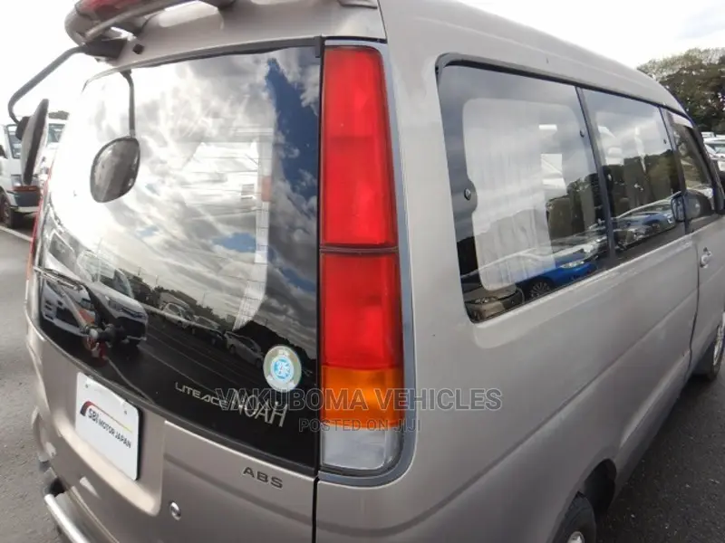 Toyota Lite-Ace 1997 Gray