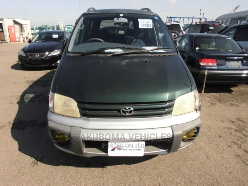Toyota TownAce 1998 Green