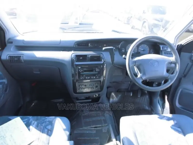 Toyota TownAce 1998 Green