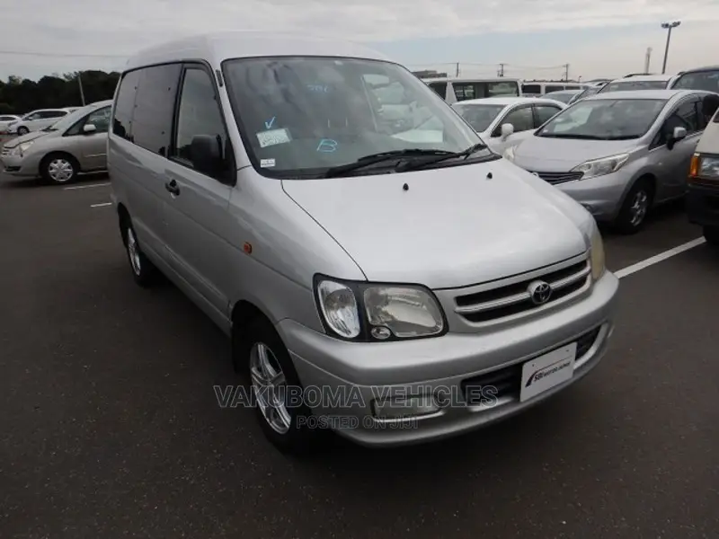 Toyota TownAce 1998 Silver