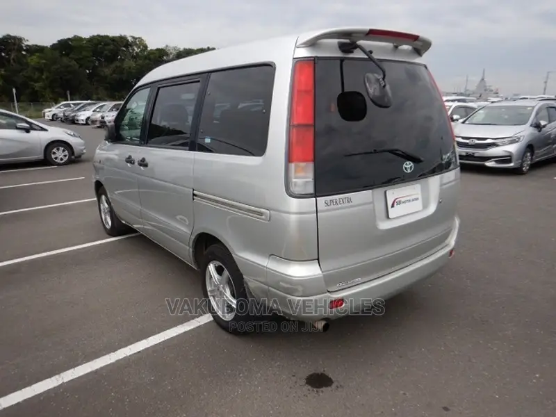 Toyota TownAce 1998 Silver