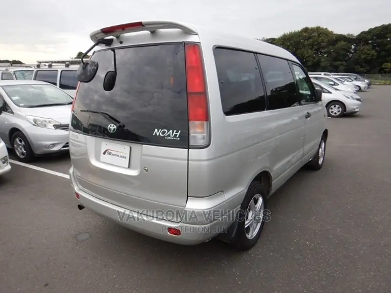 Toyota TownAce 1998 Silver