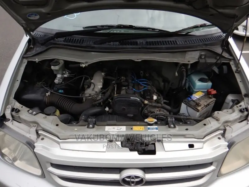 Toyota TownAce 1998 Silver