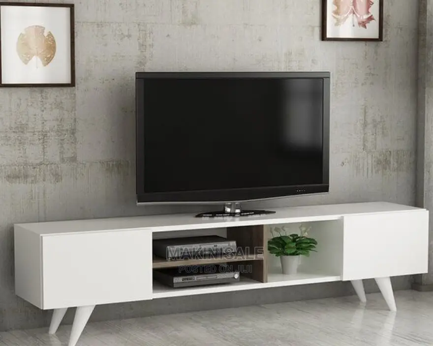 Tv Show Case Nzuri