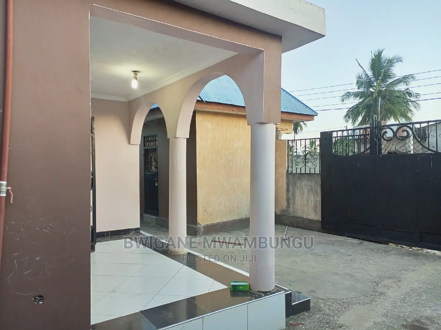 Furnished 3bdrm Apartment in Chamazi Magengen, Mbagala for Sale