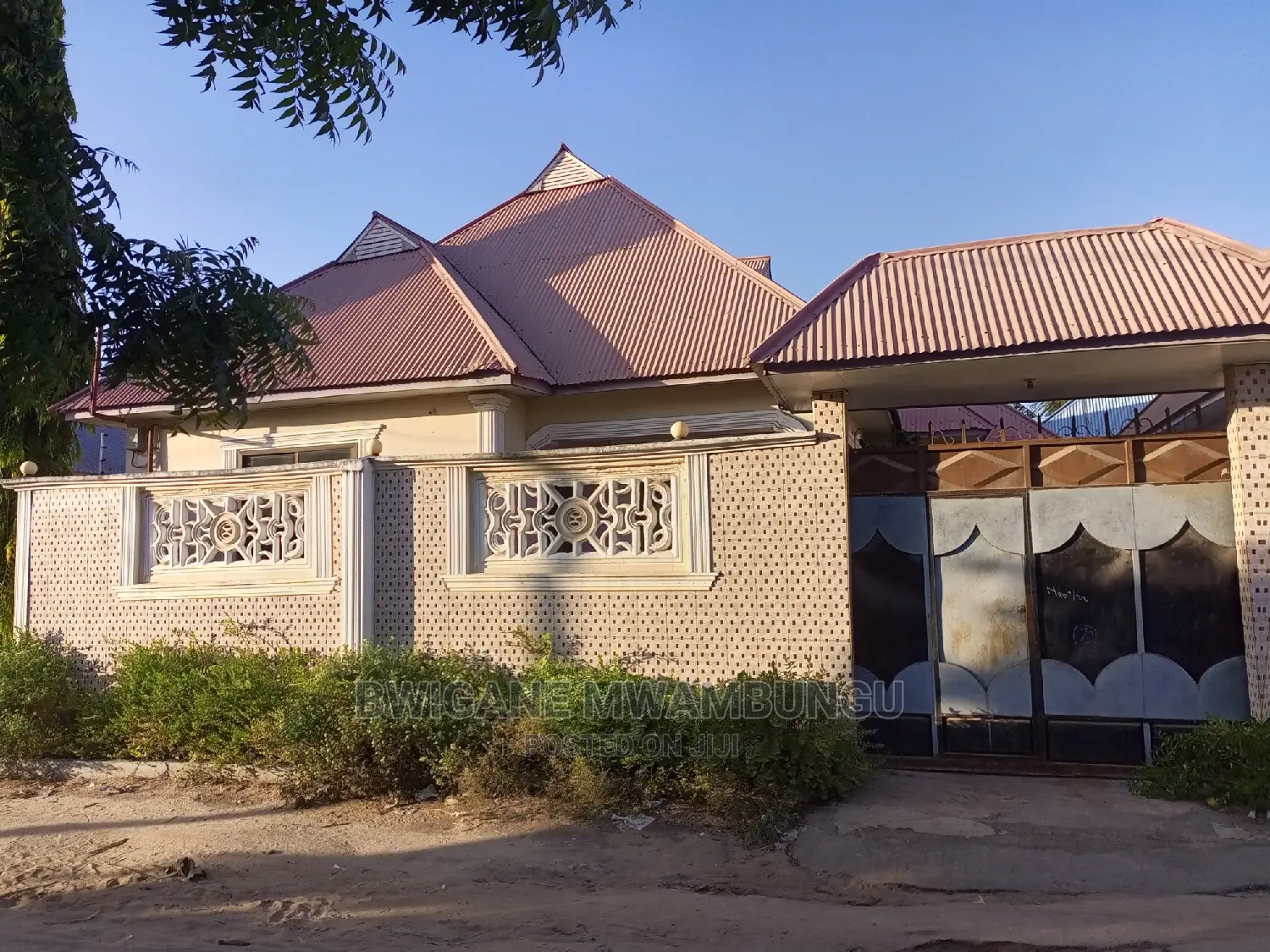 Furnished 3bdrm Apartment in Chamazi Kwa Mapemba, Mbagala for Sale
