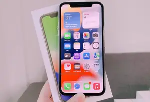 Photo - New Apple iPhone X 256 GB Silver