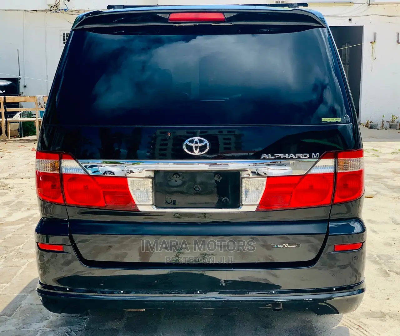 Toyota Alphard 2004