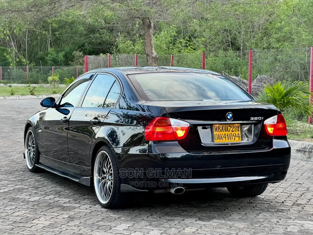BMW 3 Series 2005 Black