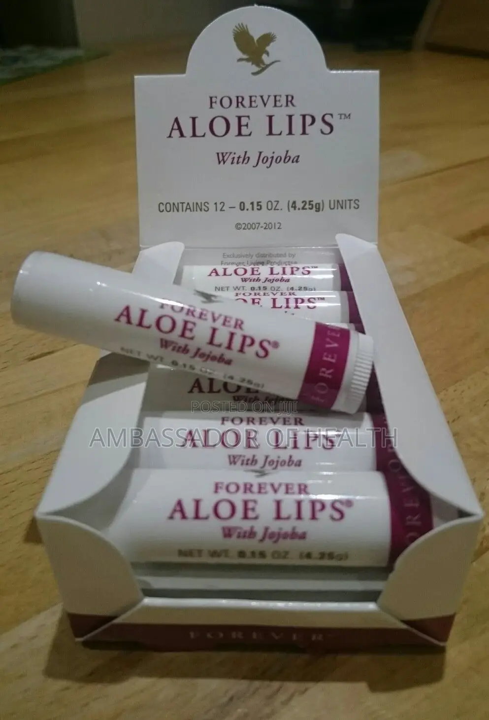 Aloe Lips Kwa Midomo Inayopasuka Pasuka