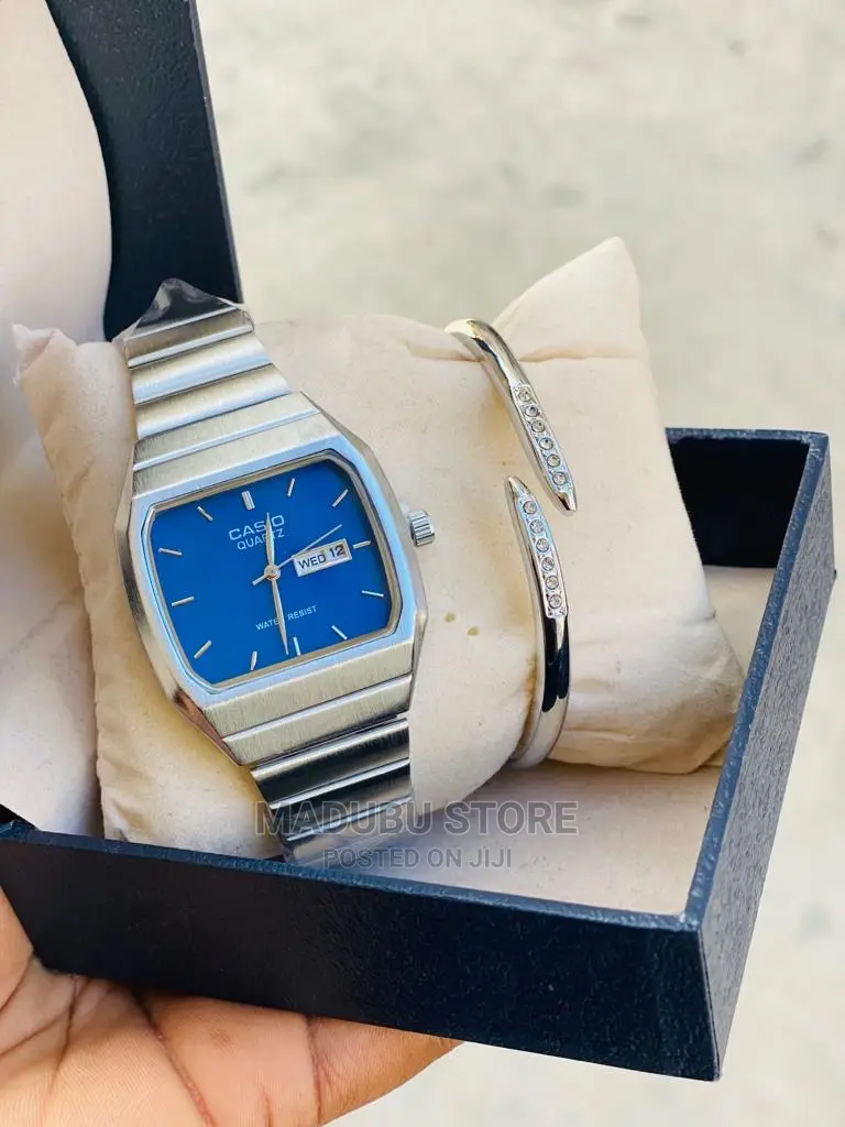 A Set of Watch and Bracelet