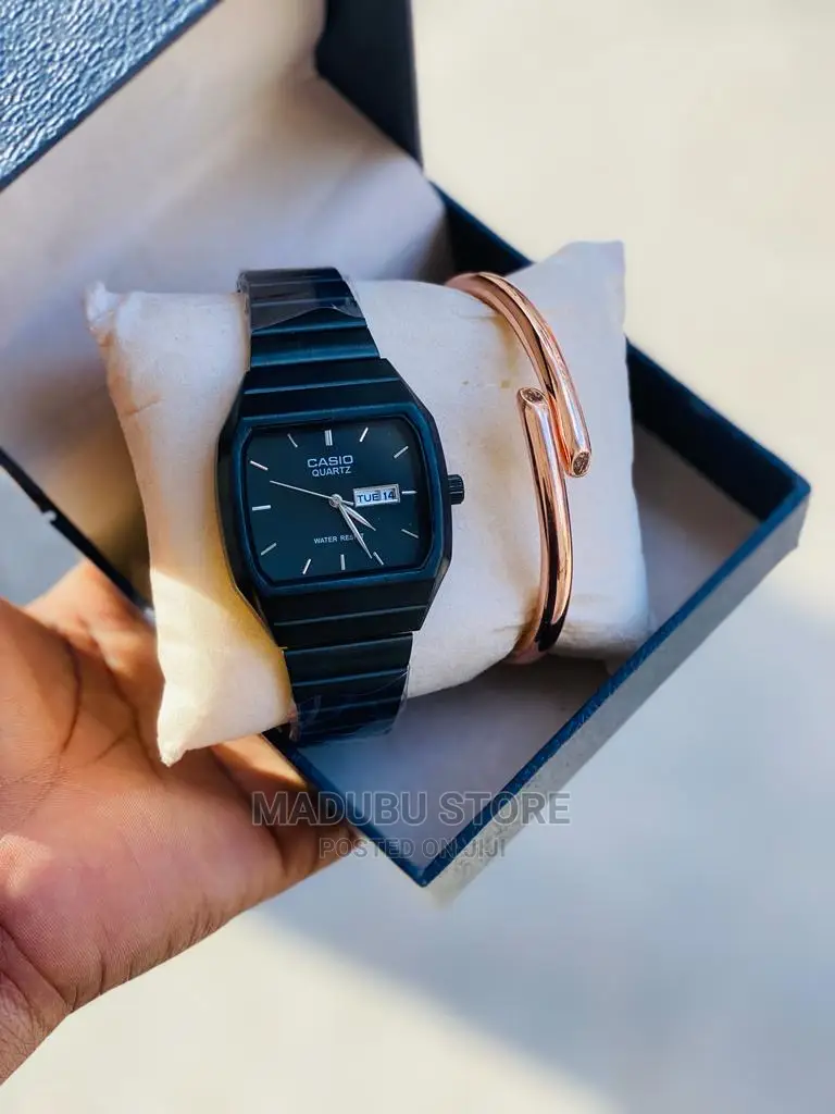 A Set of Watch + Bracelet