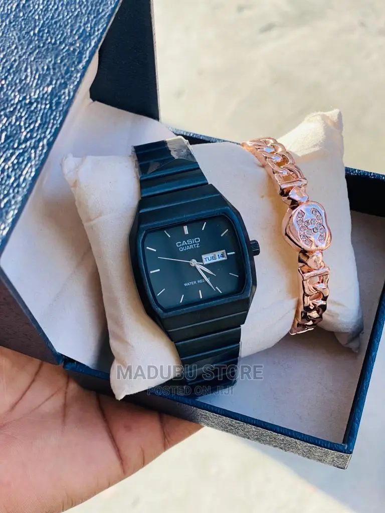 A Set of Watch + Bracelet