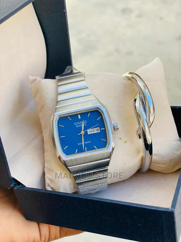 A Set of Watch + Bracelet