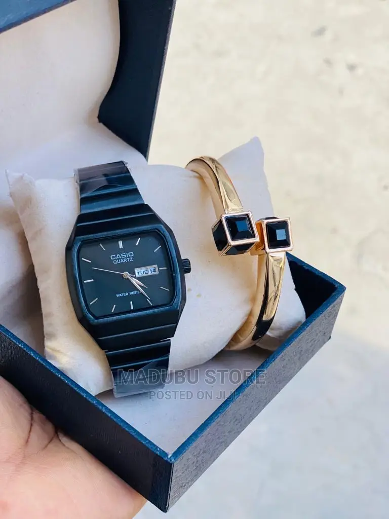 A Set of Watch+ Bracelet