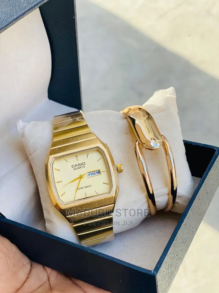 A Set of Watch+ Bracelet