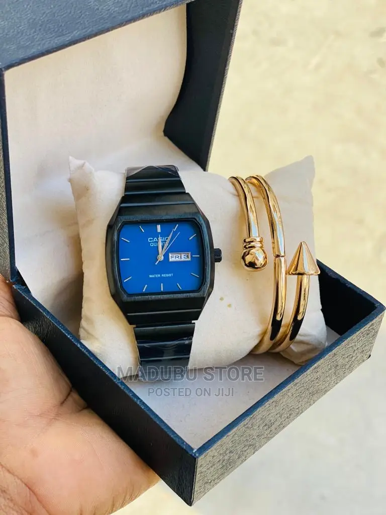 A Set of Watch+ Bracelet