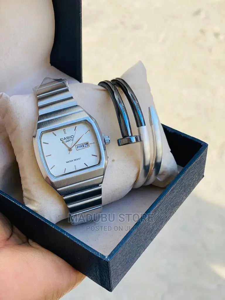 A Set of Watch+ Bracelet