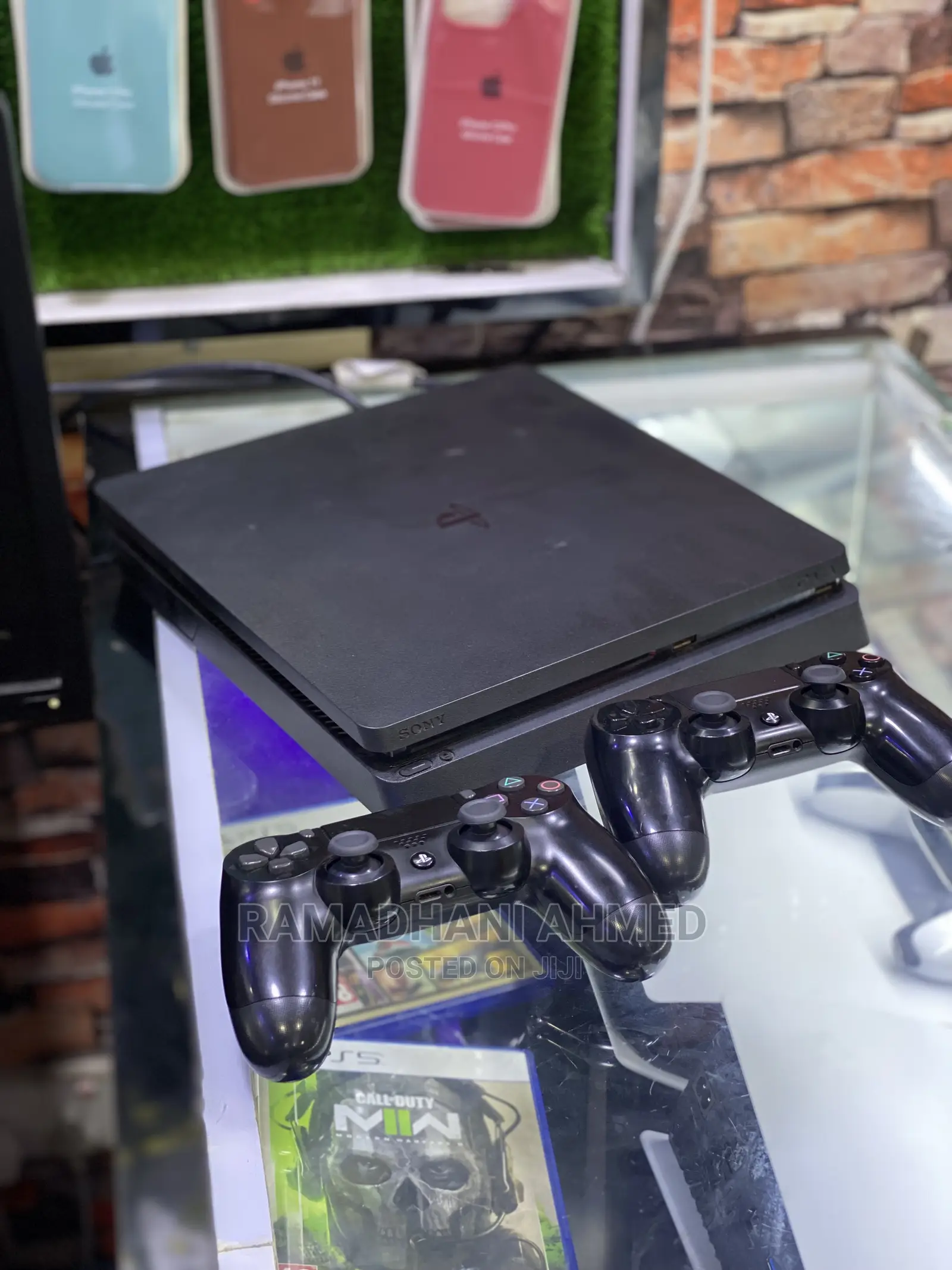 Game Ps4 Slim 1TB With 14GAMES