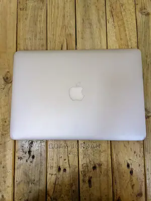 New Laptop Apple MacBook Air 2013 4GB Intel Core I5 SSD 128GB