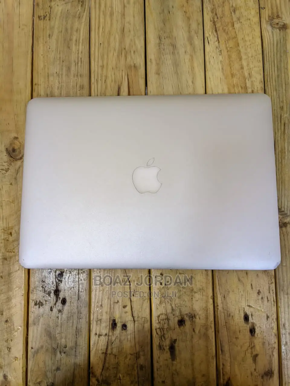 New Laptop Apple MacBook Air 2013 4GB Intel Core I5 SSD 128GB