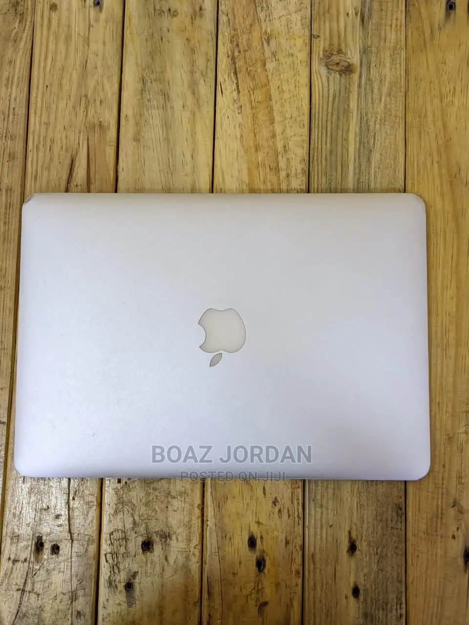 New Laptop Apple MacBook Air 2013 4GB Intel Core I5 SSD 128GB