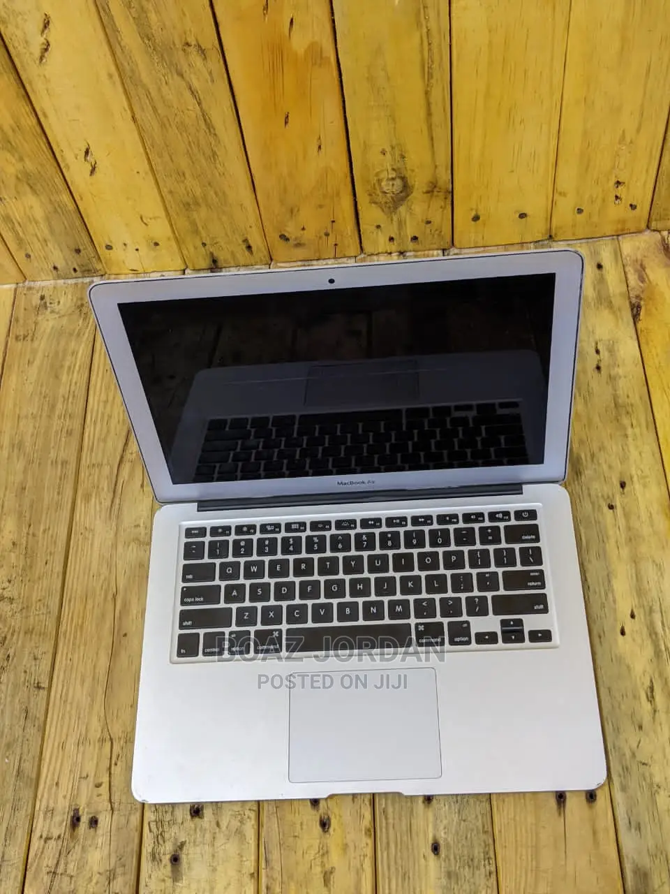 New Laptop Apple MacBook Air 2013 4GB Intel Core I5 SSD 128GB