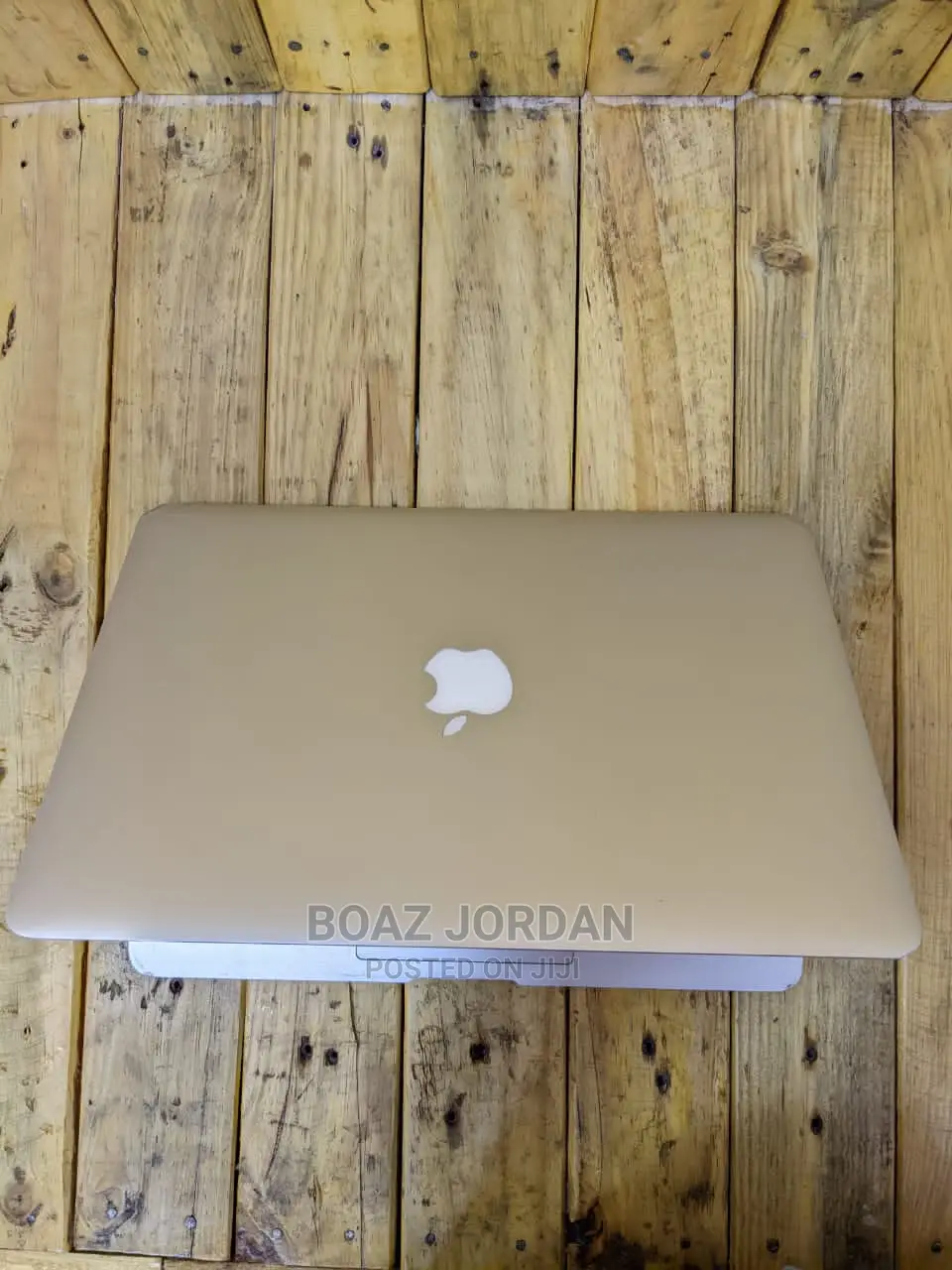 New Laptop Apple MacBook Air 2013 4GB Intel Core I5 SSD 128GB