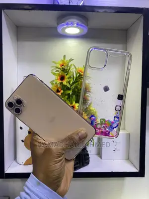 Apple iPhone 11 Pro Max 64 GB Gold